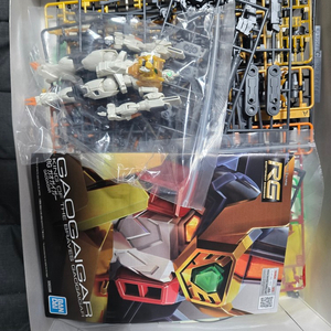 (무료배송)반다이 RG 가오가이거 일부 가조립