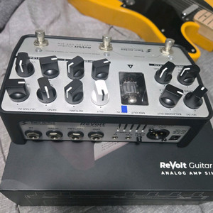 리볼트 기타 앰프 이펙터