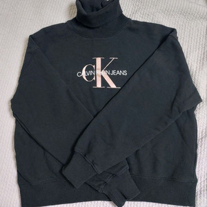 캘빈클라인 세미크롭기모맨투맨55