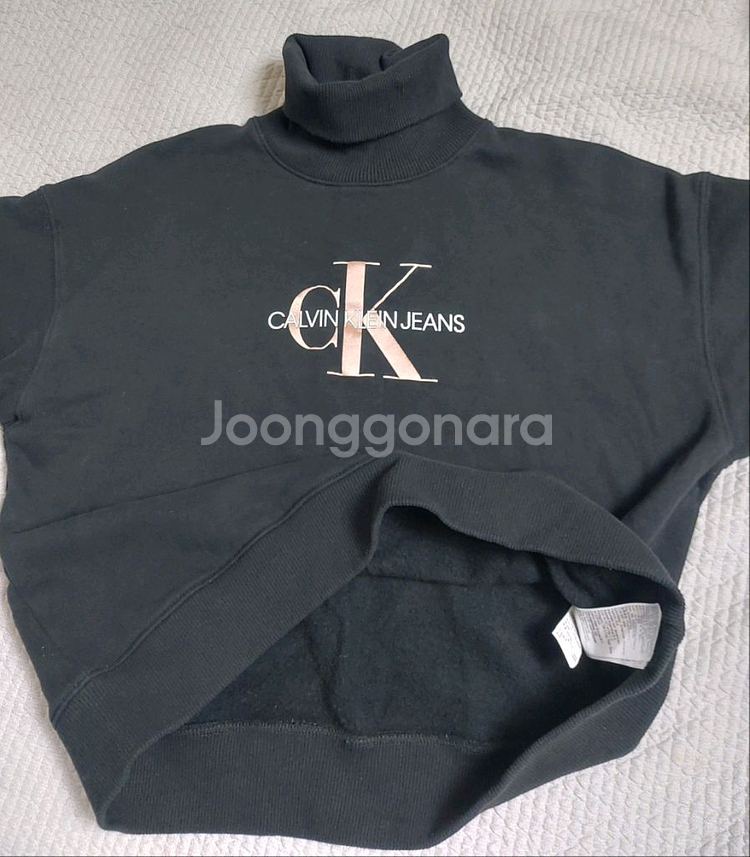 캘빈클라인 세미크롭기모맨투맨55--2