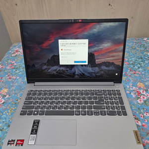 사용시간32시간 레노버 게이밍노트북 팝니다