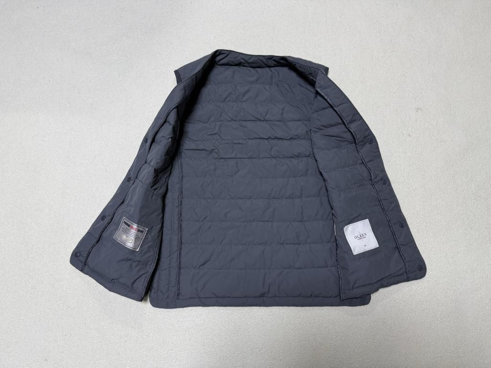 올젠 구스다운 경량패딩 조끼 남성용 105사이즈--1