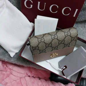 정품 구찌 반지갑 풀박 새상품