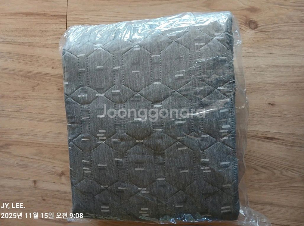 (새상품) 라이녹스 카본 탄소메트 전기요.(별도 담요 포함)--1