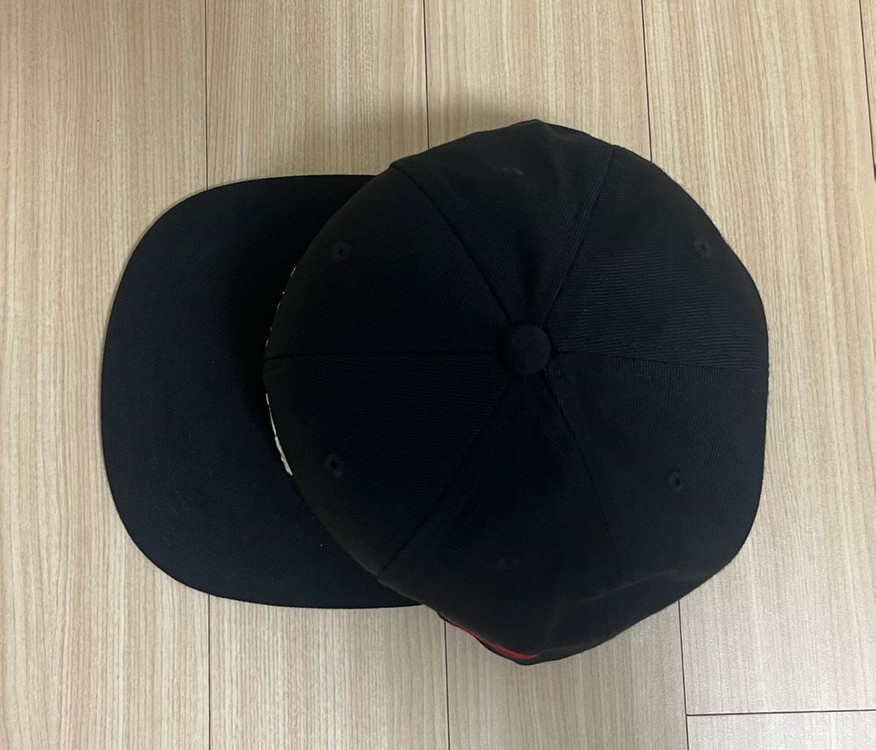 [새제품] SSUR EMPIRE STATE 스냅백 모자--4