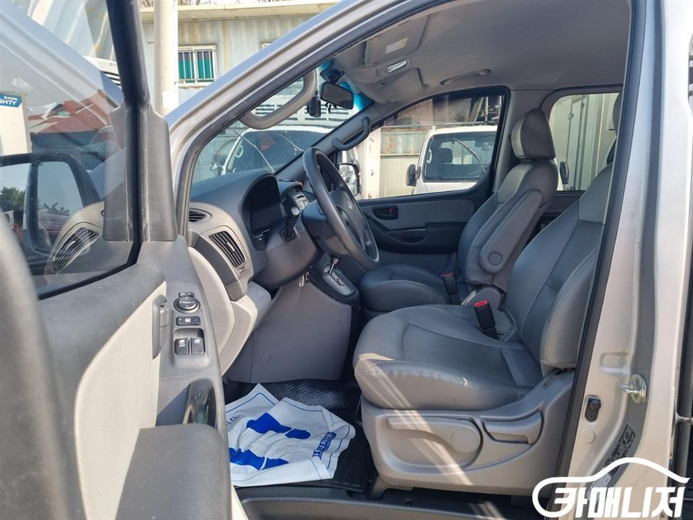 [현대]그랜드 스타렉스 밴 5인승 CVX 럭셔리 (5인승) #가을특가--6