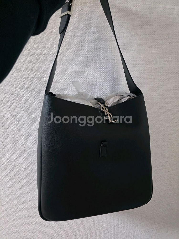 생로랑 호보백 은장 라지--0