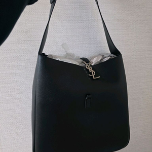 생로랑 호보백 은장 라지