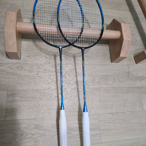 요넥스 나노플레어 700 시안블루