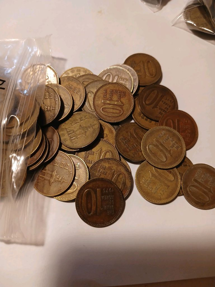 1975년 10원 100개 이미지