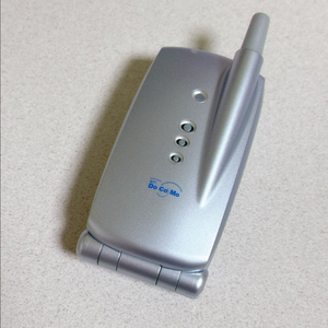 도코모 y2k 폴더폰