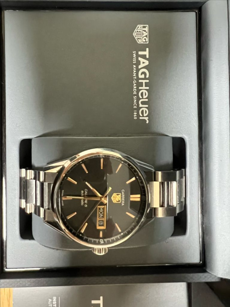 태그호이어 까레라 데이데이트 로즈골드--1