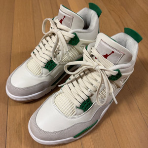 조던4 나이키 SB 파인그린 260사이즈 16만