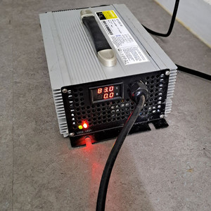 대림 전기오토바이 재피 충전기 KP1200C-90