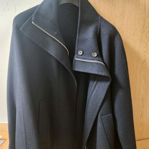 유메르 마레 숏 코트 팝니다