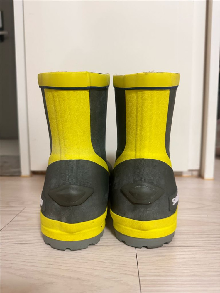 시마노 낚시 선상 장화 이미지