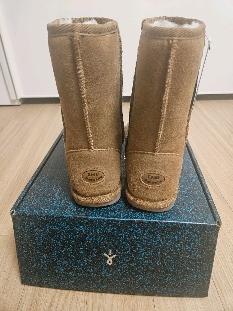 이뮤(emu) 어그 220 새상품--2