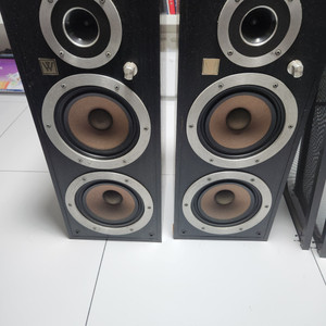 와피데일 벤타나 빈티지 희소 스피커