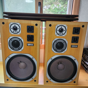 야마하 NS-690 시리즈 2 스피커