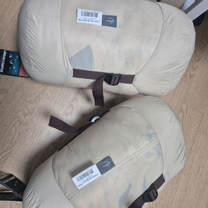 어반캠퍼 덕다운 침낭1500 2개 일괄