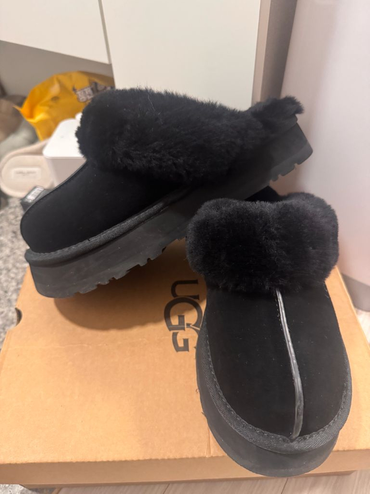 황금사이즈))UGG 어그 슬리퍼 블랙(디스케트 us7/235~240)--1
