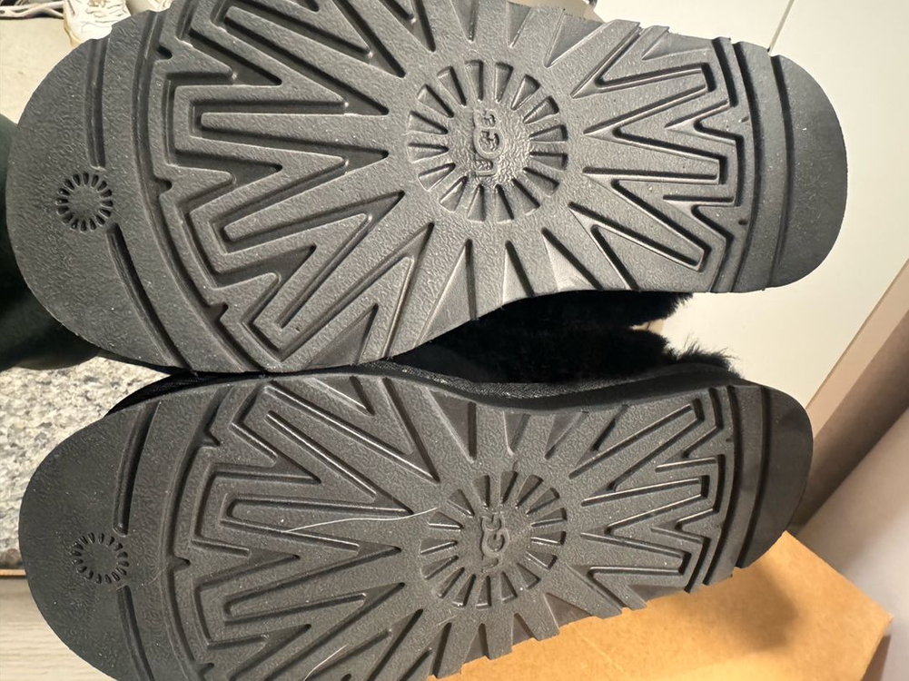 황금사이즈))UGG 어그 슬리퍼 블랙(디스케트 us7/235~240)--5