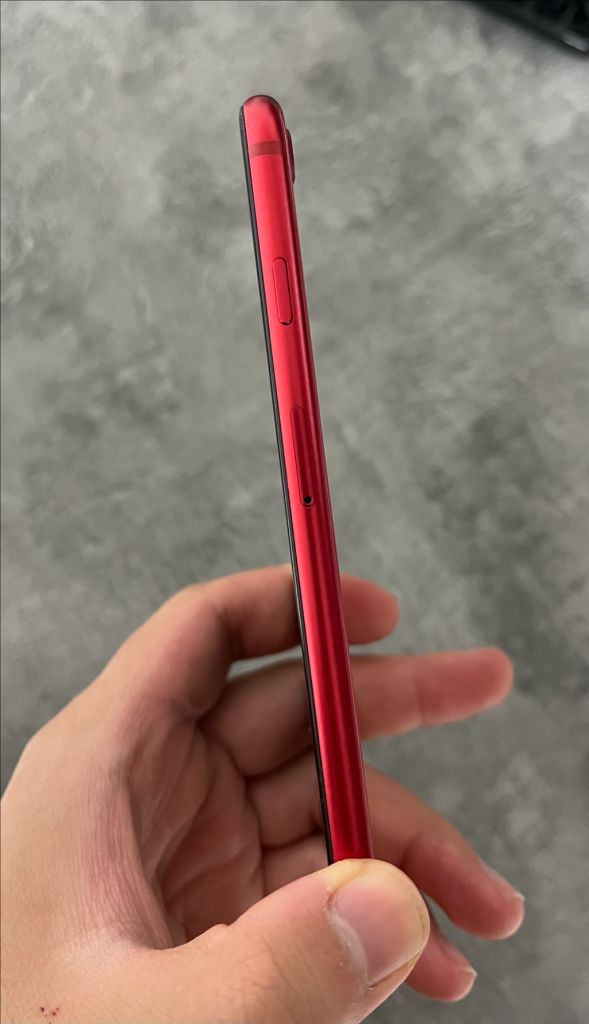 아이폰 SE 2세대 레드--5