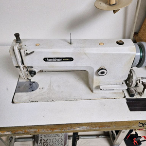 브라더 공업용 미싱 이미지