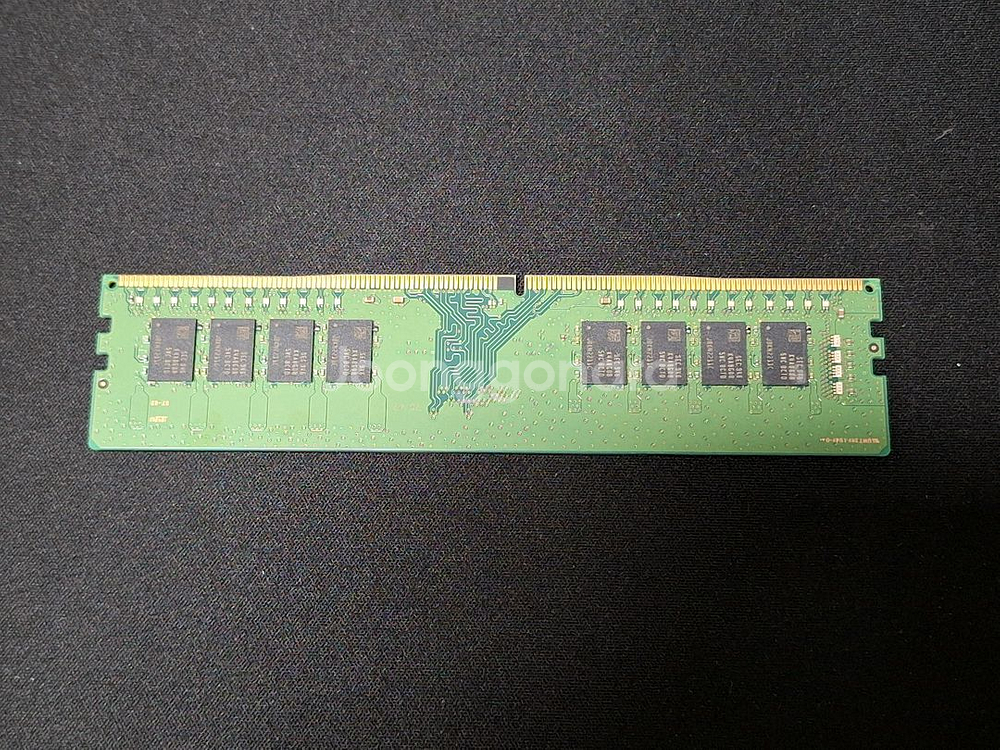 삼성 램 DDR4 16GB 2666V--2