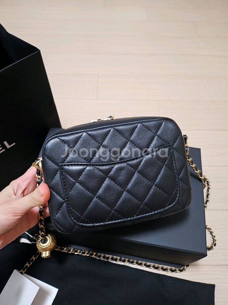 샤넬 카메라백 골드볼--2