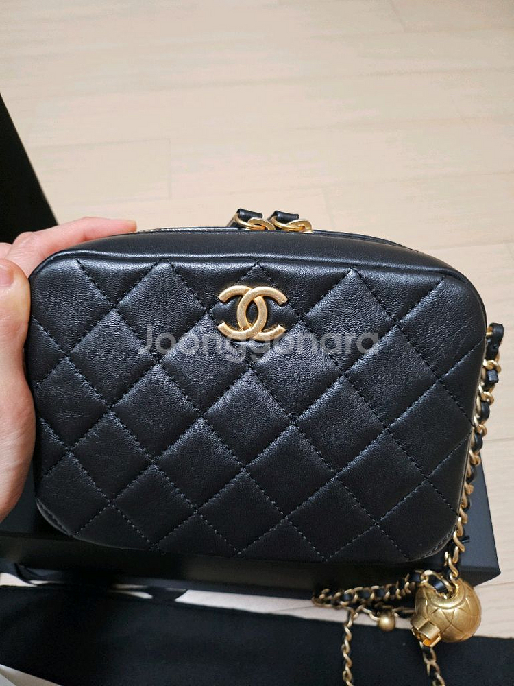 샤넬 카메라백 골드볼--6