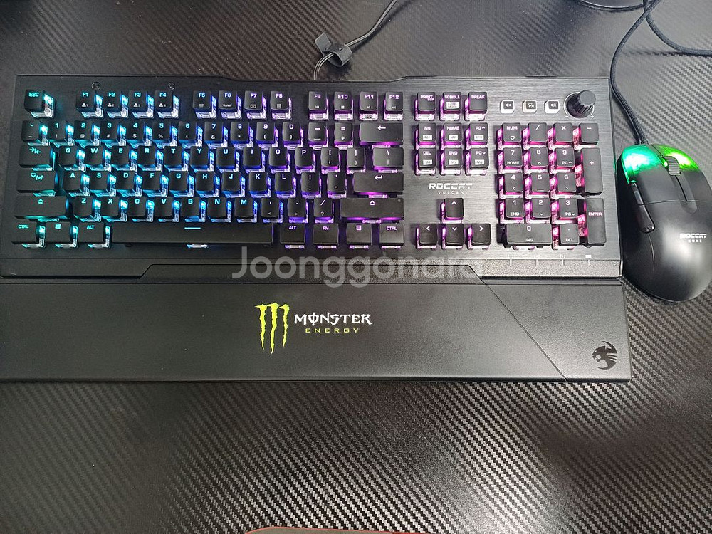 VULCAN PRO + KONE PRO 게이밍 키보드마우스 세트--1