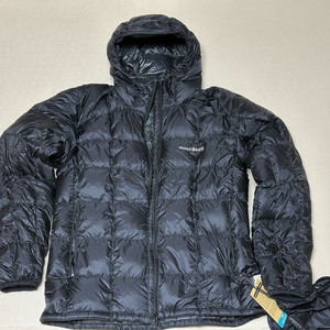몽벨 슈페리어 다운파카 L 사이즈 새상품 판매합니다~부산
