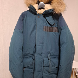 뉴발란스 카메라맨 패딩 점퍼 이미지