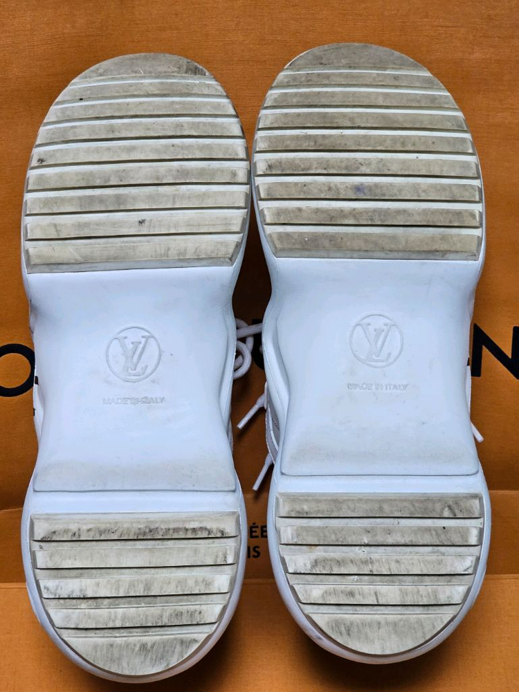 정품 여성 루이비통 레터링 아치라이트 37사이즈 이미지