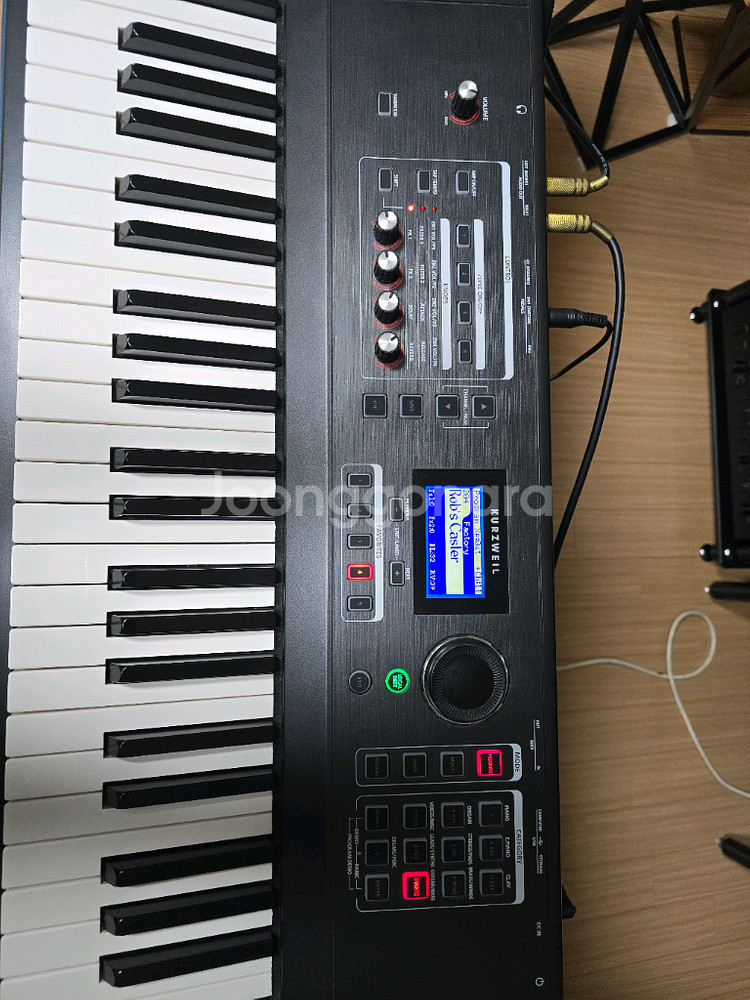 커즈와일 SP6 신디건반, 스피커 KS-50A--1