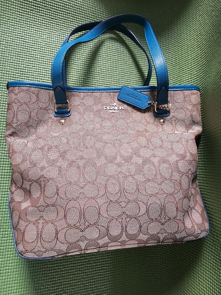 코치 시그니처 토트백--3