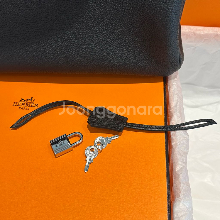 에르메스 버킨30 블랙은장 급처해요--3