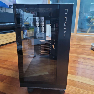 리안리 PC-O11 Dynamic (블랙) 신품급 컴퓨터 케이스 case