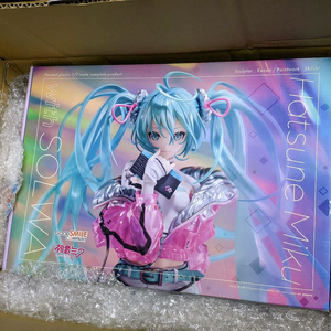 굿스마일 1/7 하츠네 미쿠 with Solwa