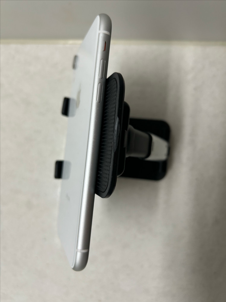 아이폰 XR 64GB 화이트--6