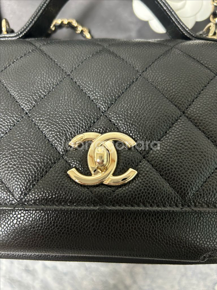 샤넬 비즈니스 어피니티 백--2