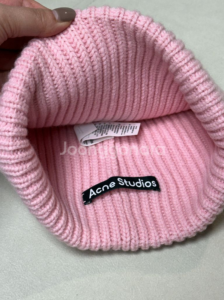 새상품)아크네스튜디오 팬시 페이스 비니--8