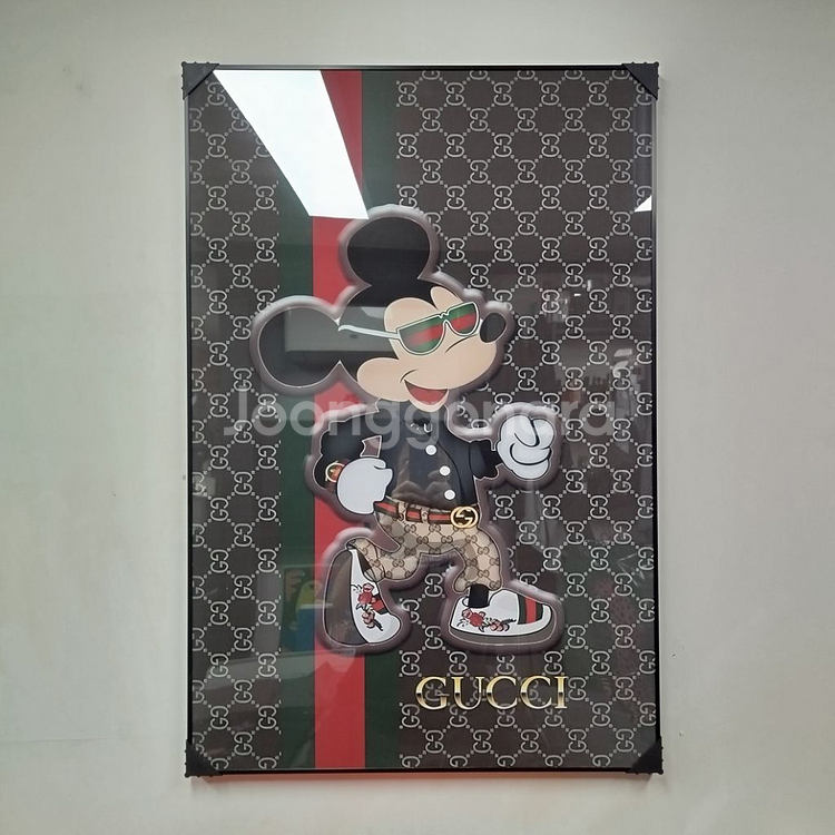 구찌 피규어 디즈니 미키마우스 그림액자 그림 액자 팝아트 인테리어소품 명품그림 명품액자 꽃 곰인형 콜라보 인테리어--0