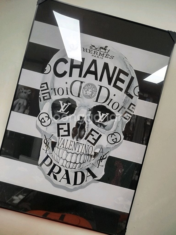 샤넬 해골 스컬아트 백 가방 그림액자 그림 액자 팝아트 인테리어소품 명품그림 명품액자 꽃 곰인형 콜라보 인테리어--1
