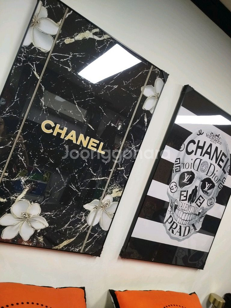 샤넬 해골 스컬아트 백 가방 그림액자 그림 액자 팝아트 인테리어소품 명품그림 명품액자 꽃 곰인형 콜라보 인테리어--7