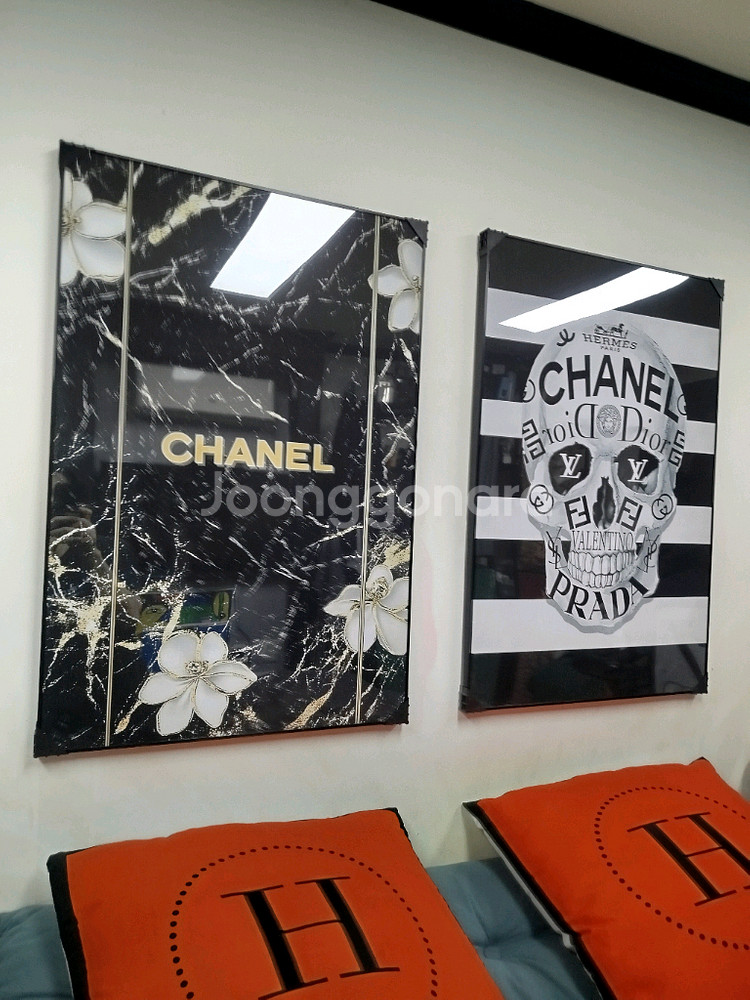 샤넬 꽃 대리석 해골 스컬 그림액자 그림 액자 팝아트 인테리어소품 명품그림 명품액자 꽃 곰인형 콜라보 인테리어--4