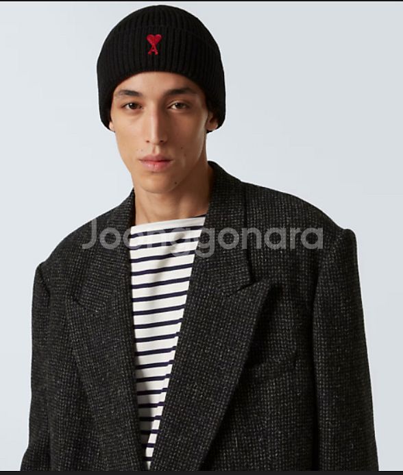 새상품)아미 하트 로고 블랙 비니--2