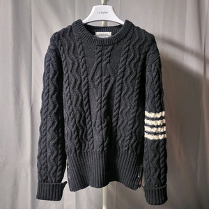 [3 size]톰브라운 사선완장 아란케이블 니트