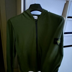 스톤아일랜드키즈 후드 집업 가디건 8016513B2 V0058 10A